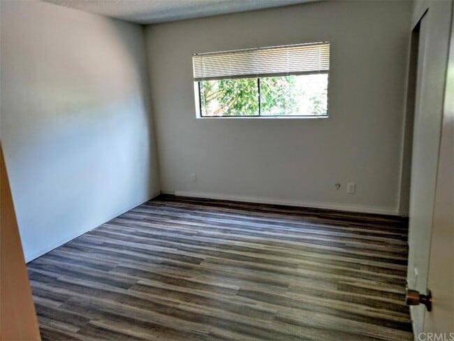 Building Photo - 34042 Alcazar Dr