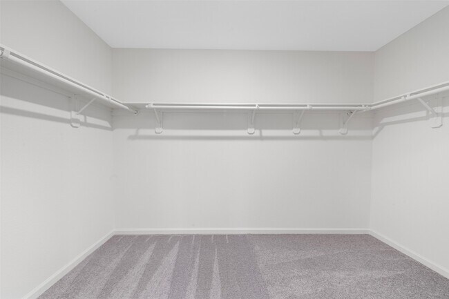 Building Photo - 15347 Abella Dr