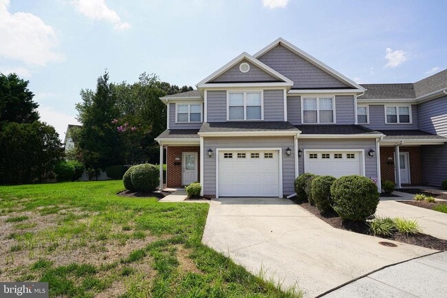 Building Photo - 1455 Hidden Meadow Ln
