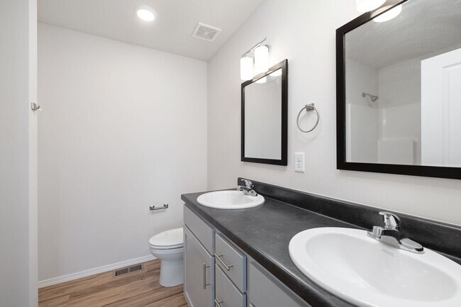 Building Photo - New Build- 2 Story Duplex in Westbury Gardens