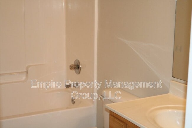 Building Photo - 341 Cane Brake Cir