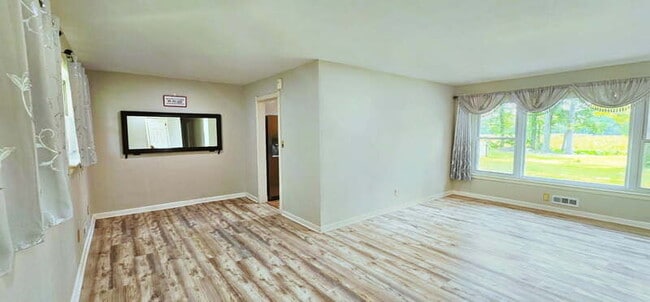 Building Photo - 3520 Gamage Dr
