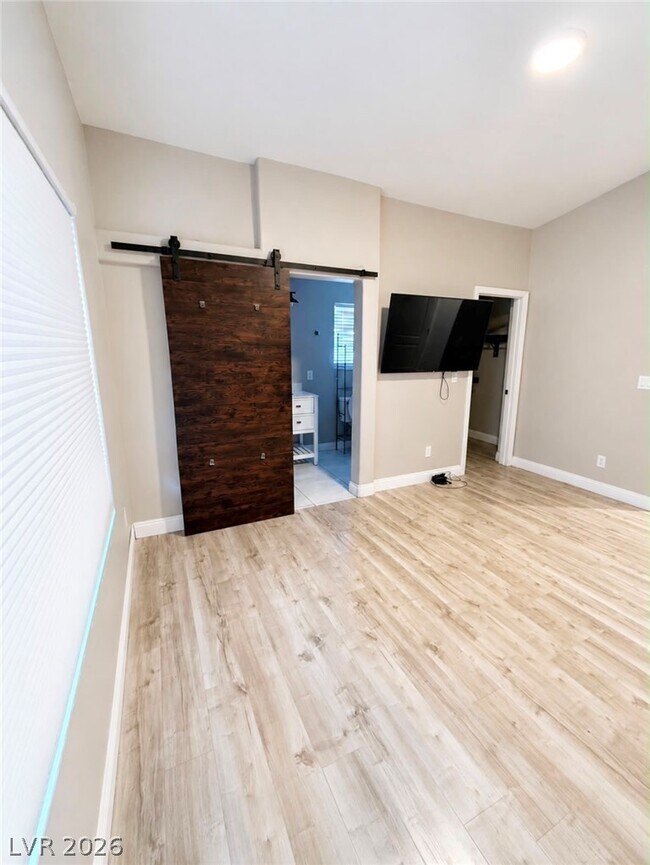 Building Photo - 9594 Bighorn Ranch Ave