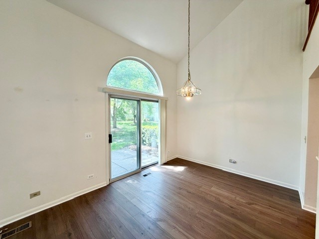 Building Photo - 801 N Shady Oaks Dr