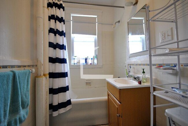Building Photo - No Brokers fee, No Security Deposit, heat, Hot Water Included, Elevator, Laundry. Steps from the T