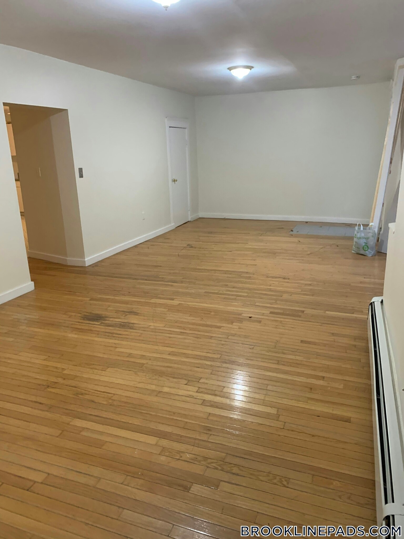 Building Photo - 208 Winthrop Rd