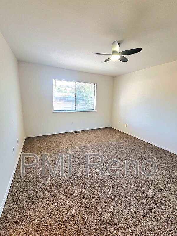 Building Photo - 1372 Laser Ct