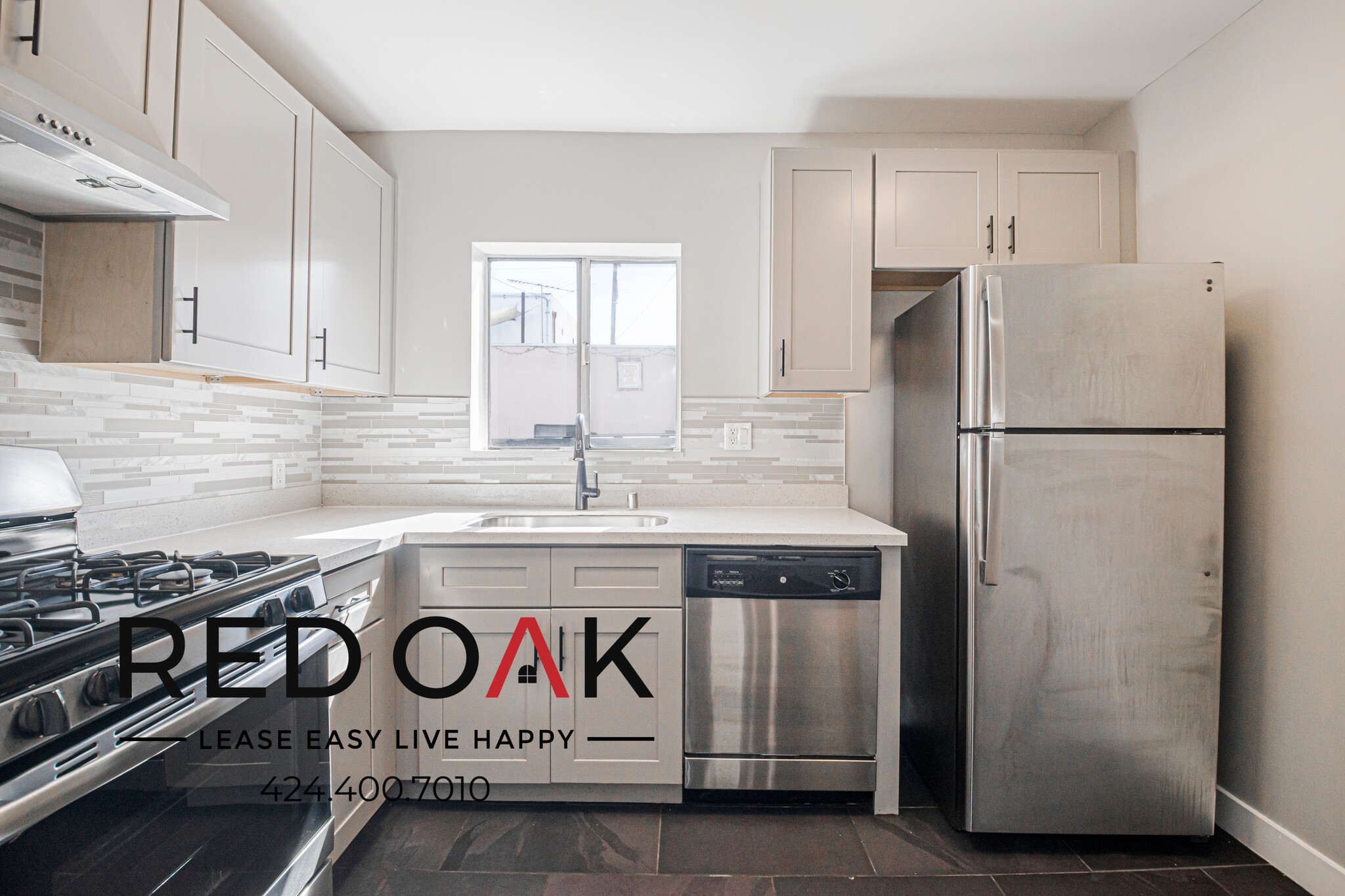 Building Photo - 3146 S Halm Ave