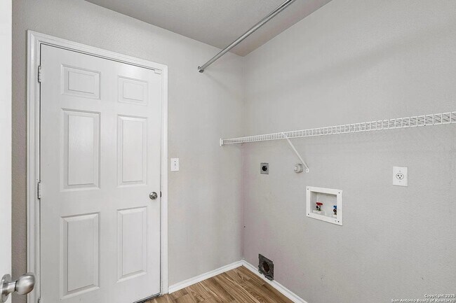 Building Photo - 4006 Wisteria Way