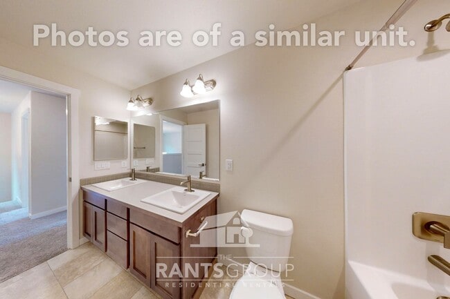 Building Photo - Built in 2023! Great Location!  Easy I5 Ac...