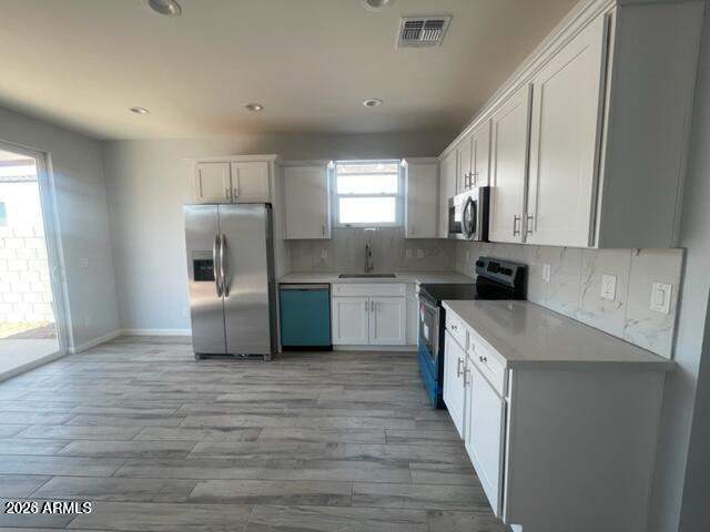 Building Photo - 1341 E Pueblo Ave