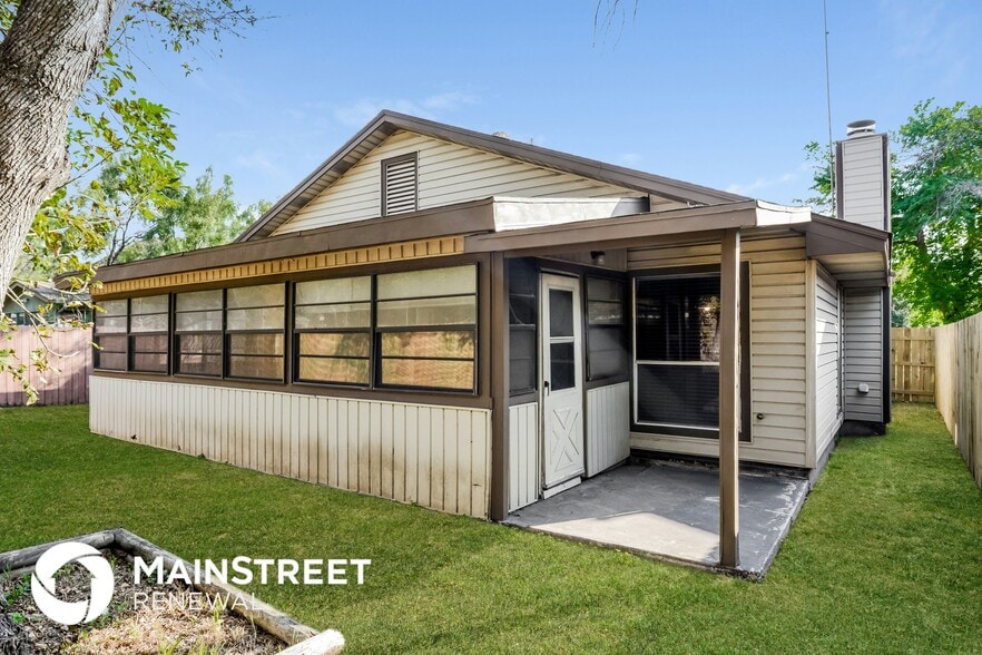 Building Photo - 2923 Black River Ln