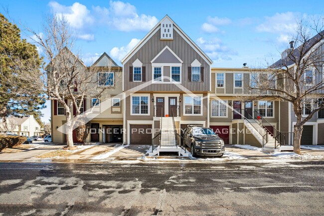 Primary Photo - Charming Updated Townhouse with Dual Maste...