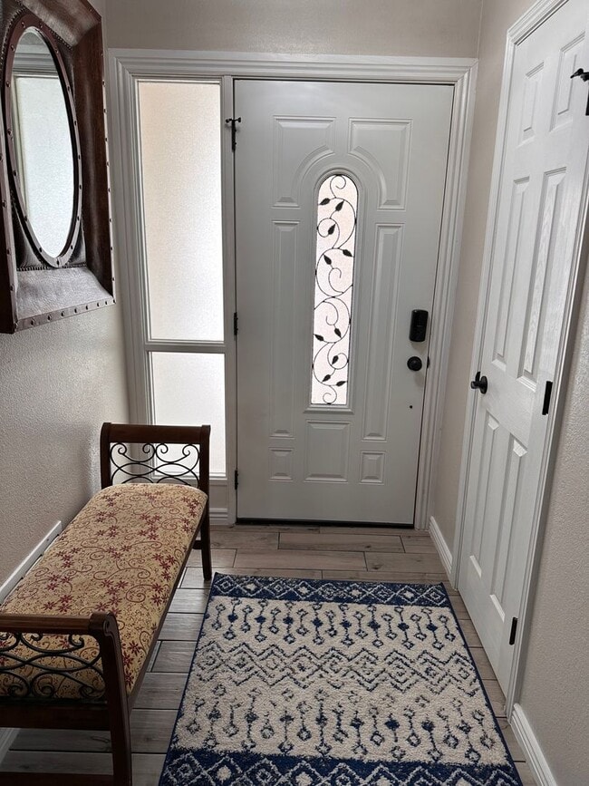 Building Photo - Beautiful fully furnished home with many leasing options available! Contact our office for pricin...