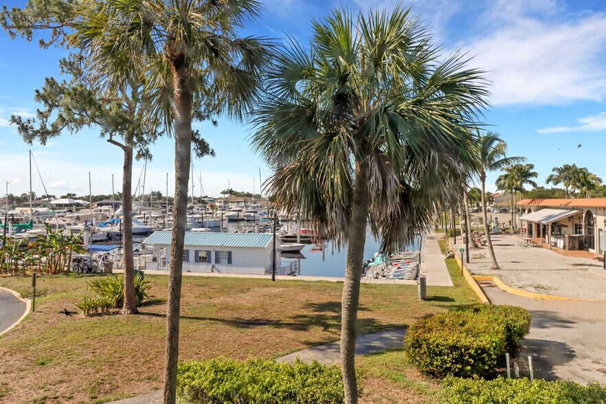 View of the marina outside your windows - 25000 Tamiami Trl E
