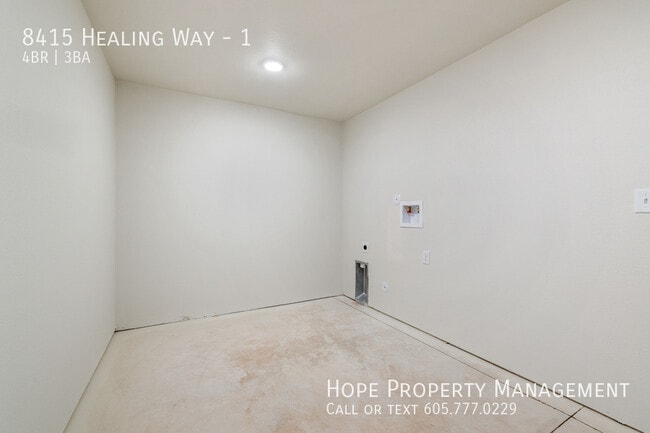 Building Photo - 8415 Healing Wy