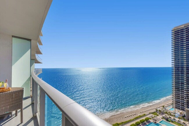 Building Photo - 4111 S Ocean Dr