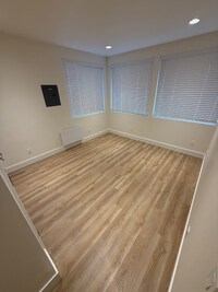 Building Photo - 849 Spring St