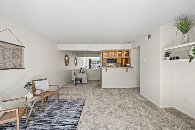 Building Photo - 9212 E Arbor Cir