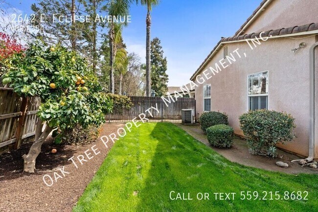 Building Photo - 2642 E Eclipse Ave