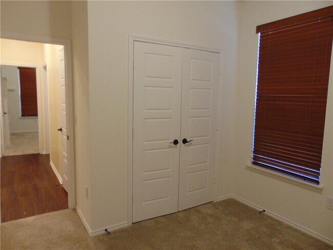 Building Photo - 6201 Conestoga Wagon Way