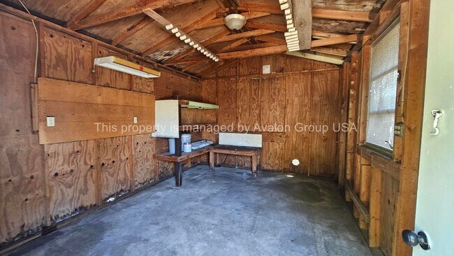 Building Photo - 7957 Jaguar Dr