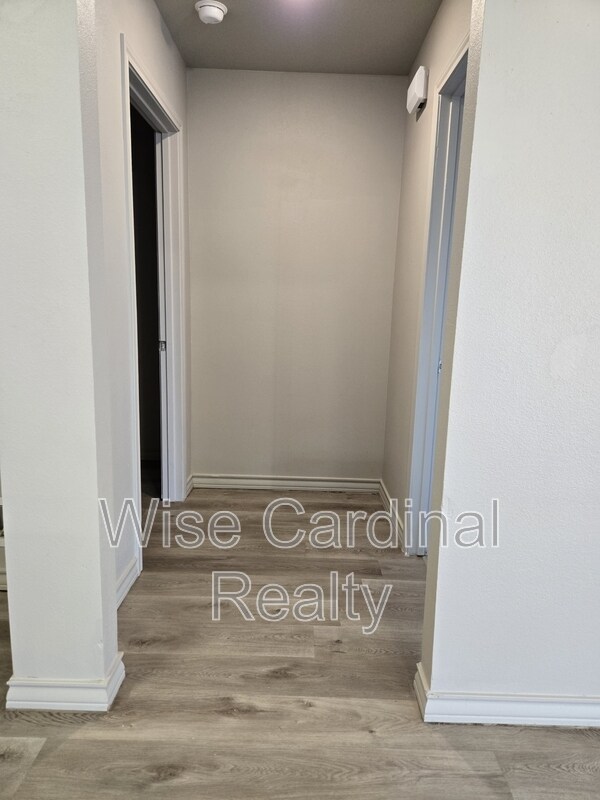 Building Photo - 17815 Private Rd 2160
