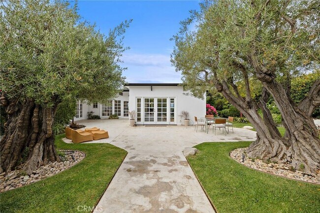 Building Photo - 3007 Harbor View Dr