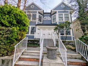 Building Photo - 36 Phoenix Ave