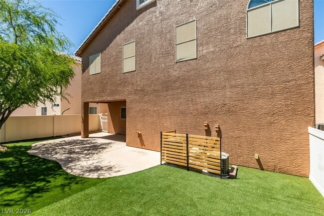 Building Photo - 8909 Houston Ridge Ave
