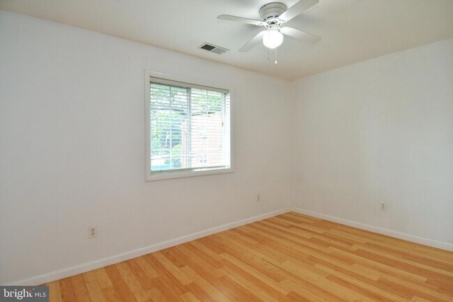 Building Photo - 1705 Commonwealth Ave