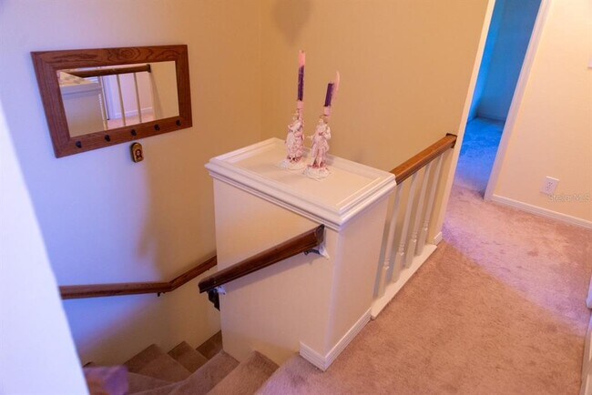 Building Photo - 315 Lazy Acres Ln