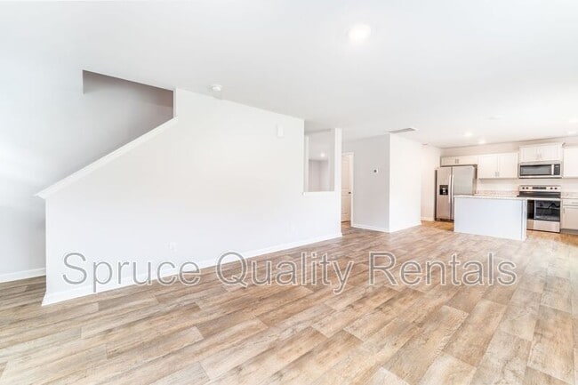 Building Photo - 1243 Aurora Glen Dr