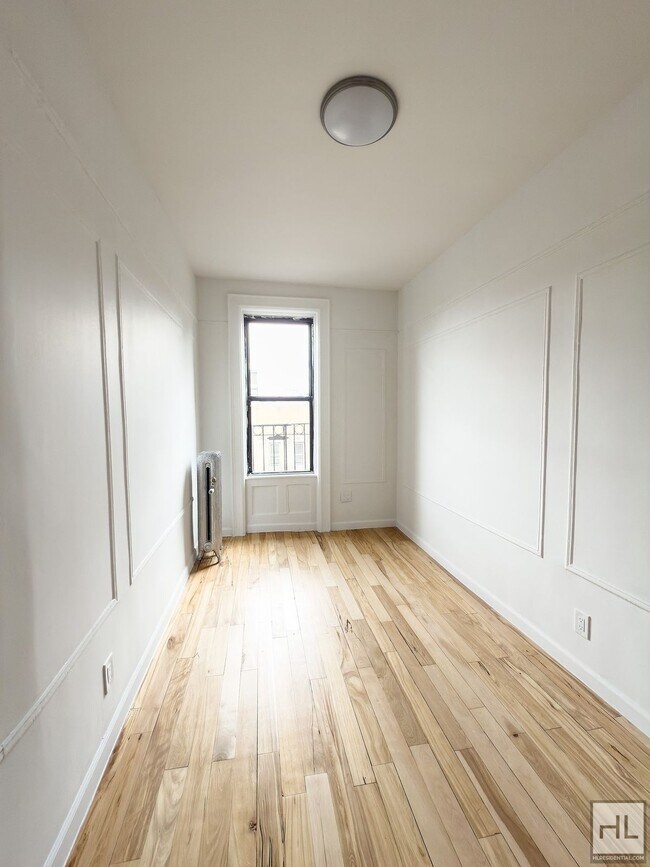 Building Photo - NOSTRAND AVENUE / Renovated 3-bed, 1-bath ...