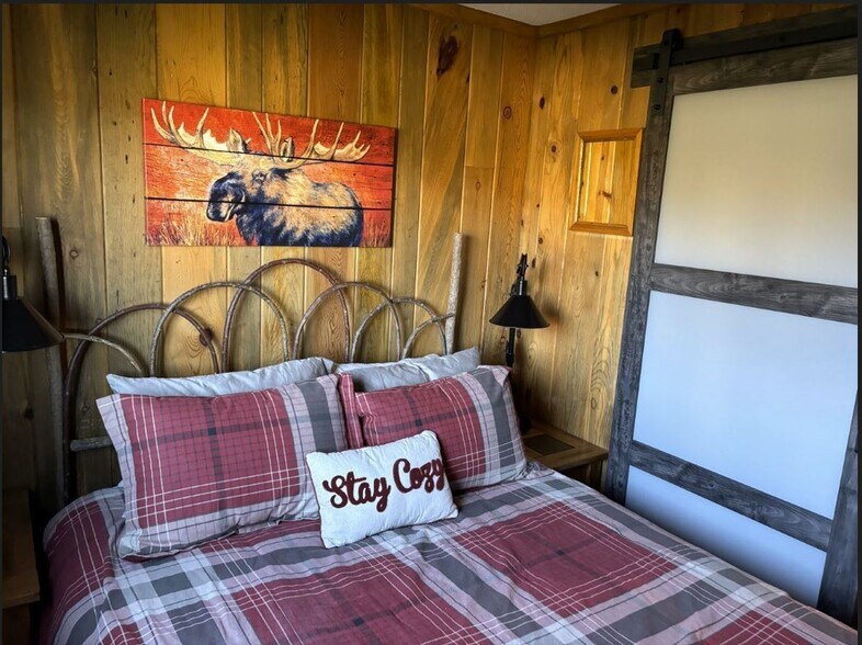 Bedroom - 225 Co Rd 804