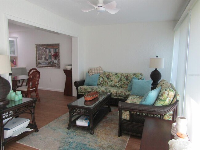 Building Photo - 5270 Villa Majorca Ct
