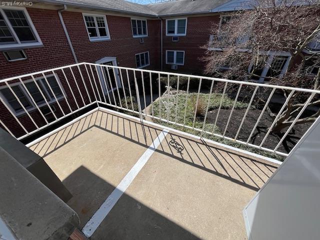 Building Photo - 100 Manhasset Ave