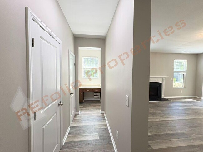 Building Photo - 1208 Golden Eagle Dr