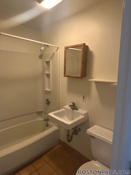 Building Photo - 59 S Huntington Ave