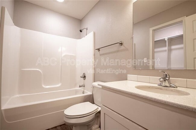 Building Photo - 4133 W Santa Maria Ln