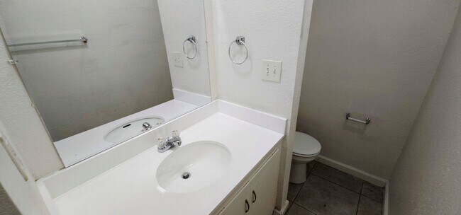 Building Photo - NO APPLICATION FEES (Section-8 Ok) 3-Bed A...