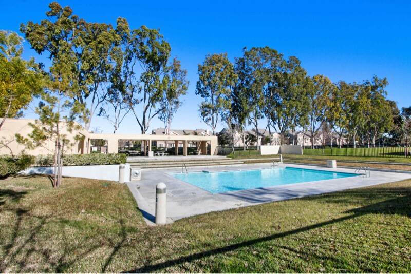 Building Photo - 46 Eagle Run