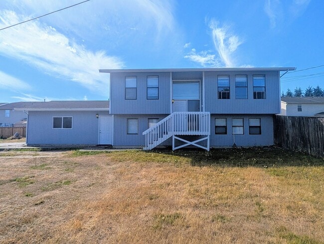 Building Photo - 4Bd/1.75Ba Everett House