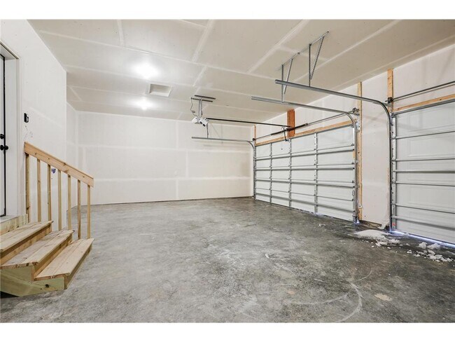 Building Photo - 10771 40th St N