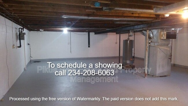 Building Photo - 1017 Niles St SW