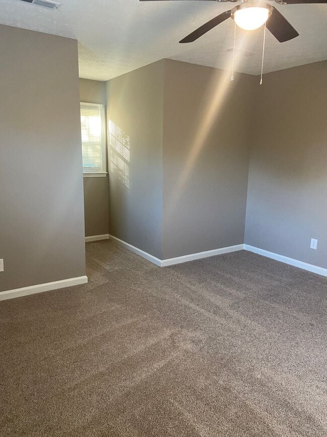 Building Photo - 2119 Grider Pond Rd