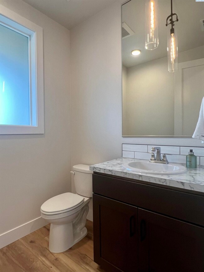 Building Photo - FOR RENT West Village Rambler with RV Bay