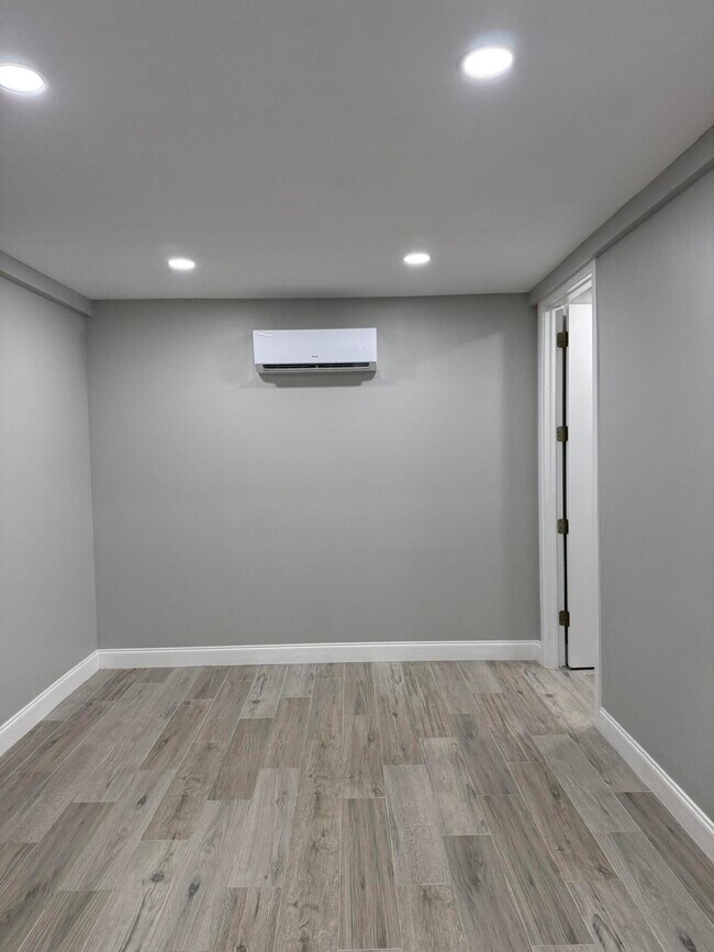 Building Photo - 13465 Free Spirit Way