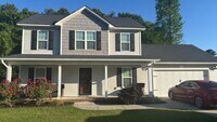 Building Photo - 415 Lake Edge Ln