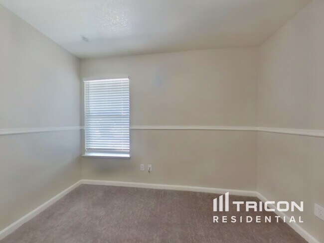 Building Photo - 5204 Firenza Way